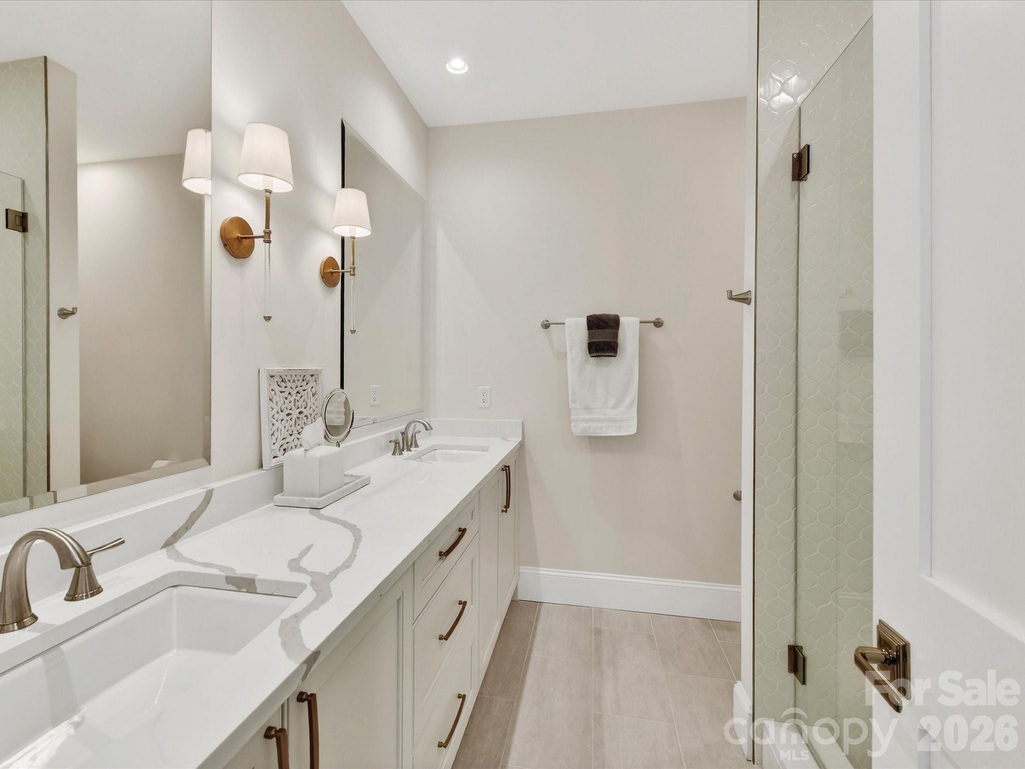 3074 Selwyn Avenue Charlotte NC 28209