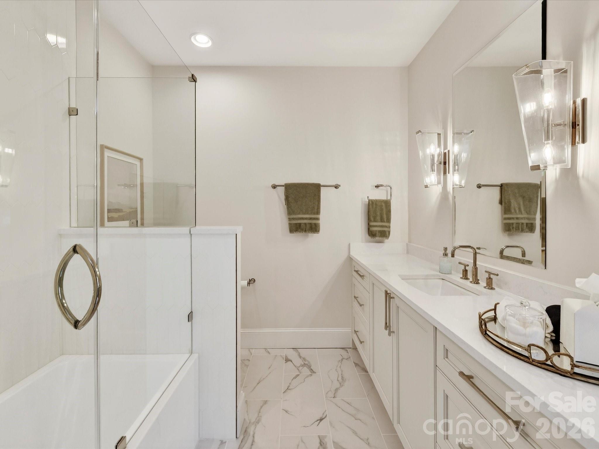 3074 Selwyn Avenue Charlotte NC 28209
