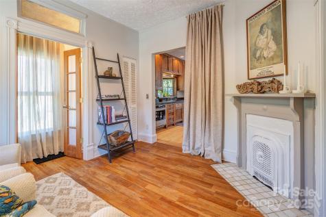 59 Starnes Avenue Asheville NC 28801