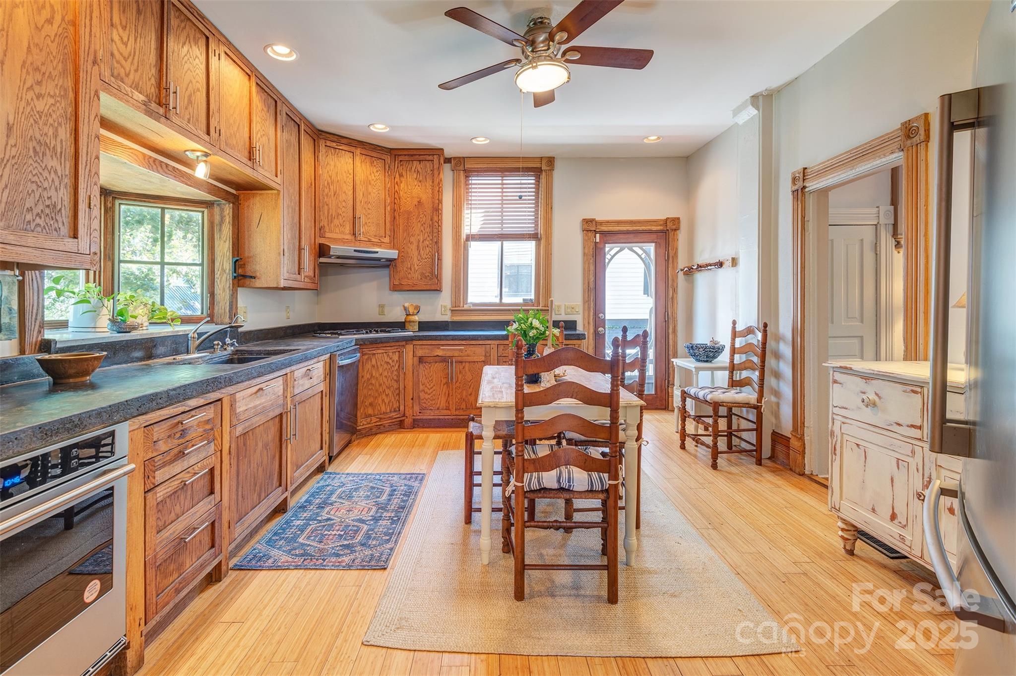 59 Starnes Avenue Asheville NC 28801