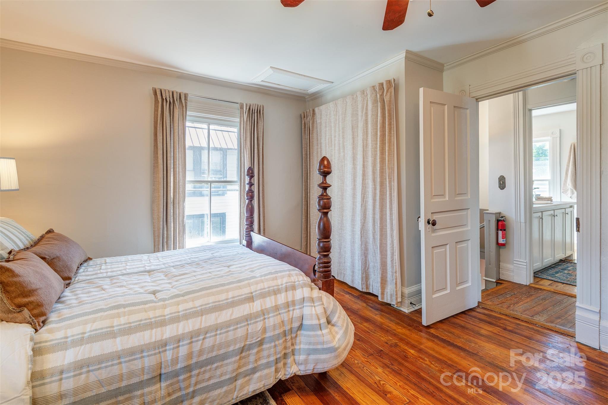 59 Starnes Avenue Asheville NC 28801