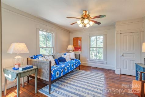 59 Starnes Avenue Asheville NC 28801