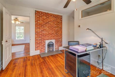 59 Starnes Avenue Asheville NC 28801