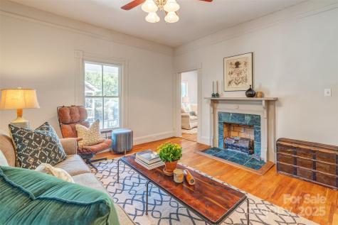 59 Starnes Avenue Asheville NC 28801