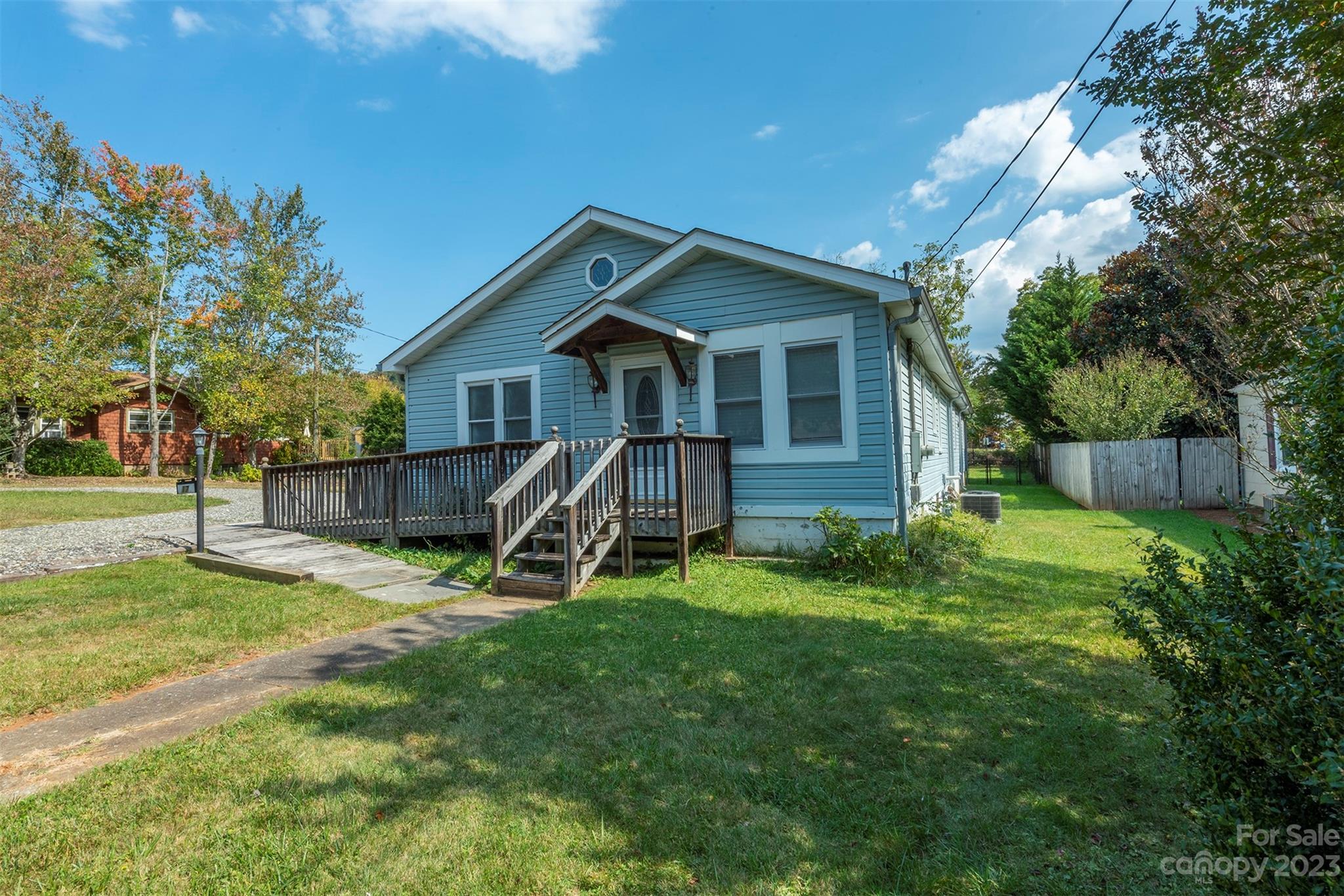 17 Alabama Avenue Weaverville NC 28787