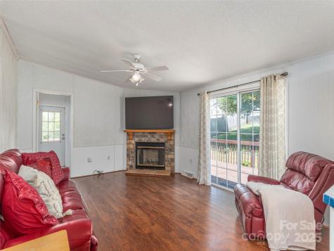 9 Redmond Drive Alexander NC 28701