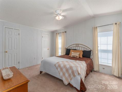 9 Redmond Drive Alexander NC 28701