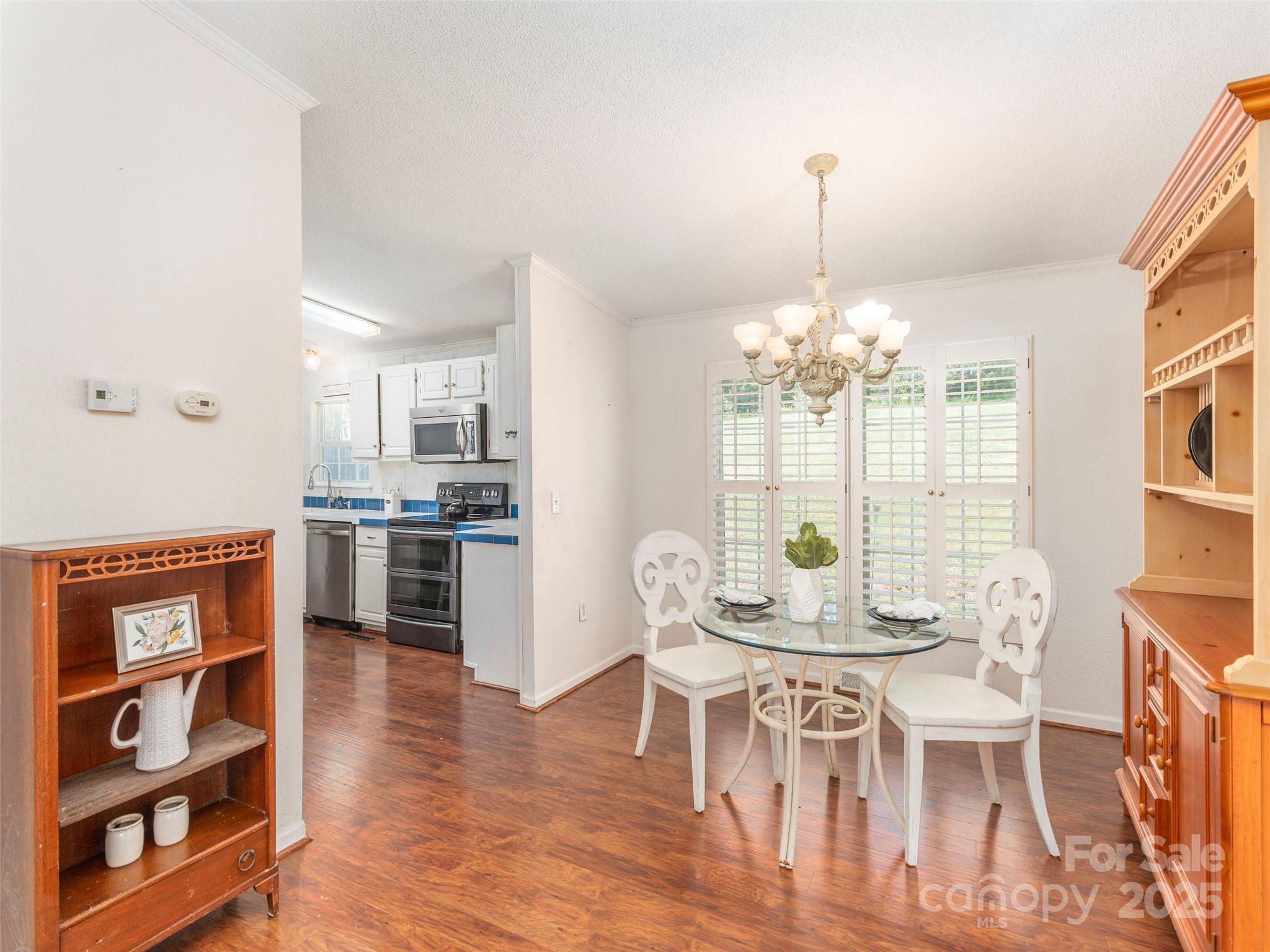 9 Redmond Drive Alexander NC 28701