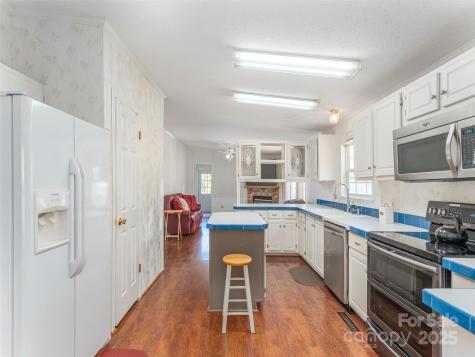 9 Redmond Drive Alexander NC 28701