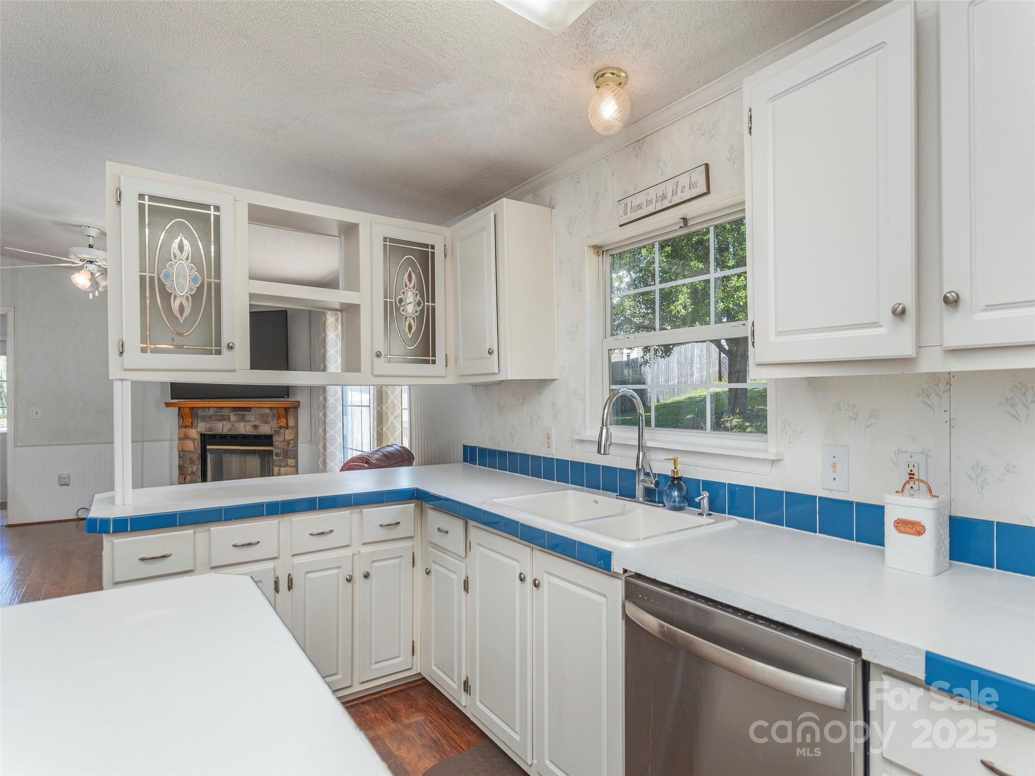 9 Redmond Drive Alexander NC 28701