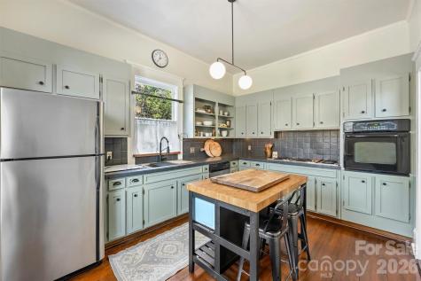 1818 Lennox Avenue Charlotte NC 28203