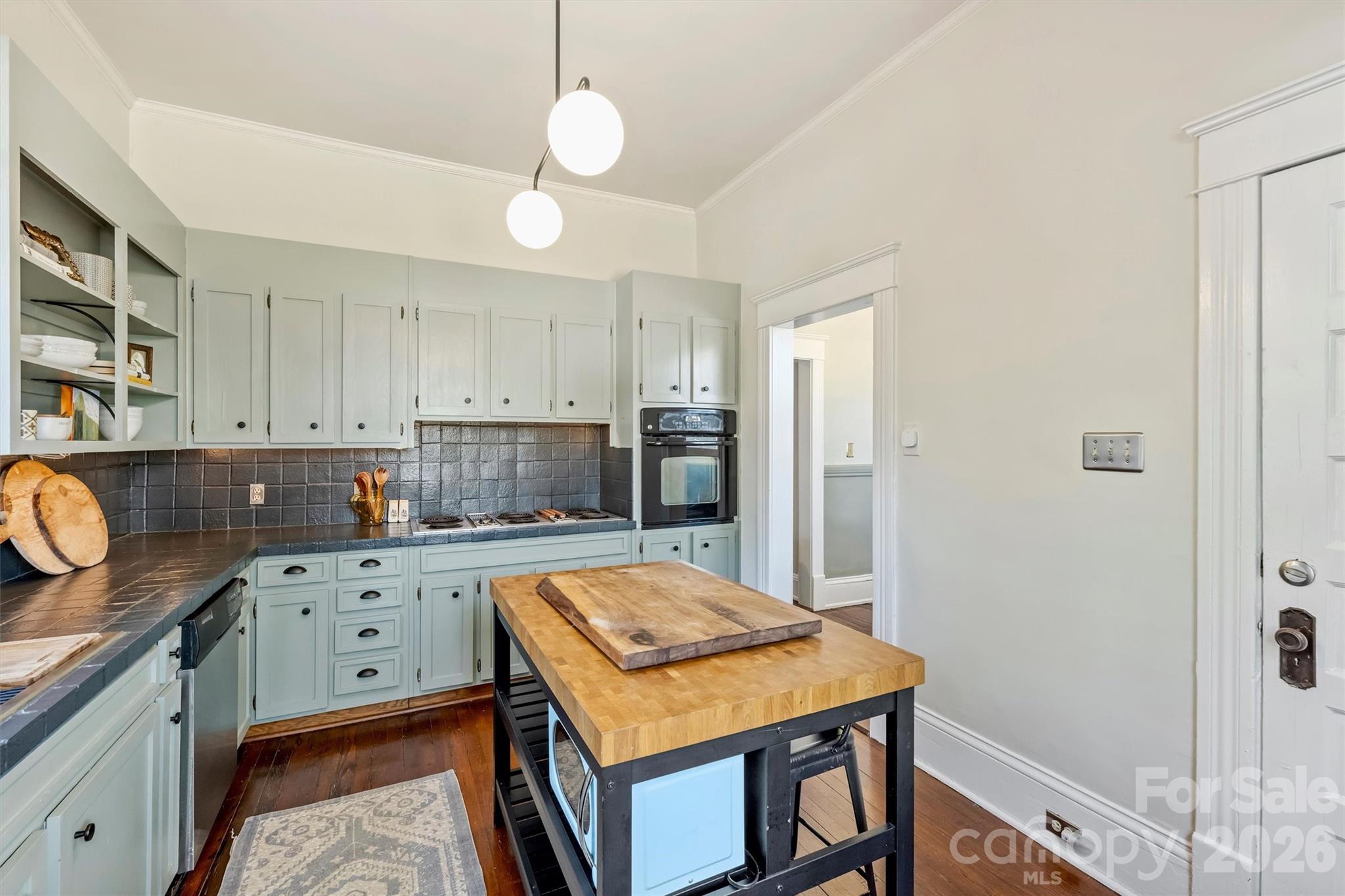 1818 Lennox Avenue Charlotte NC 28203