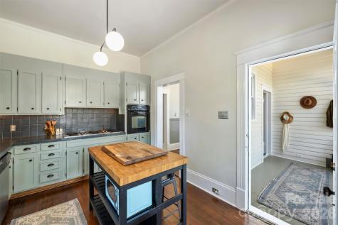 1818 Lennox Avenue Charlotte NC 28203