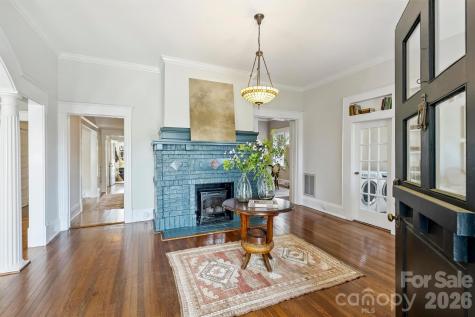 1818 Lennox Avenue Charlotte NC 28203