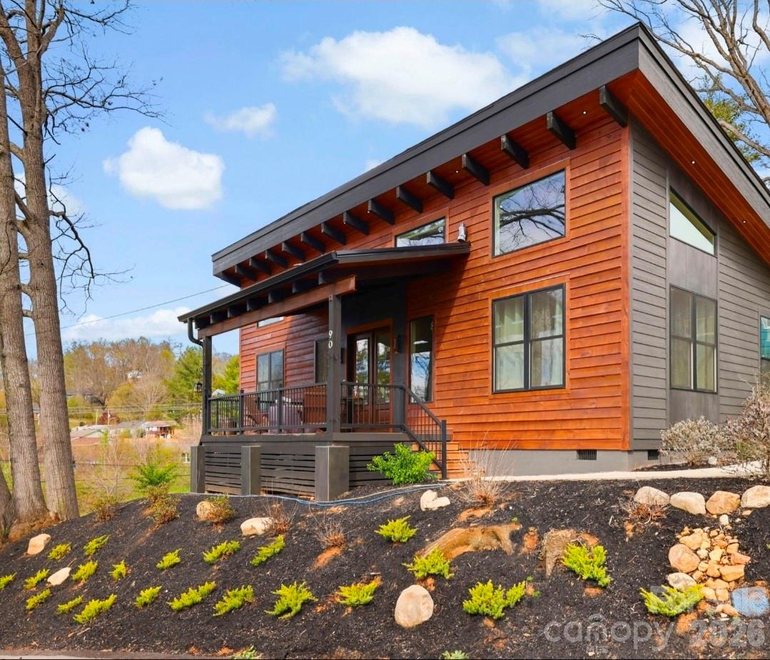 90 Summitt Street Waynesville NC 28786