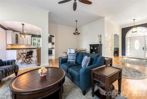 47 Timberwood Drive Asheville NC 28806