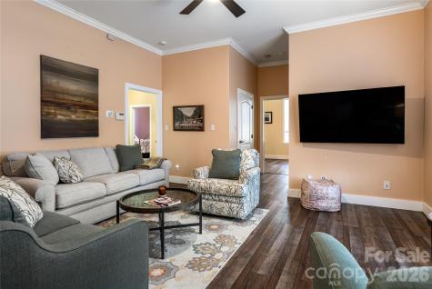 47 Timberwood Drive Asheville NC 28806