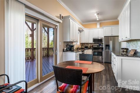 47 Timberwood Drive Asheville NC 28806