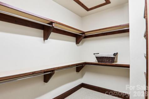 7 Chedworth Way Arden NC 28704