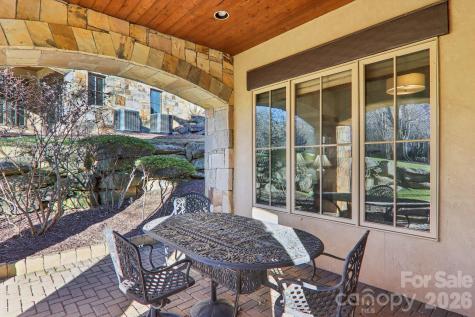 7 Chedworth Way Arden NC 28704