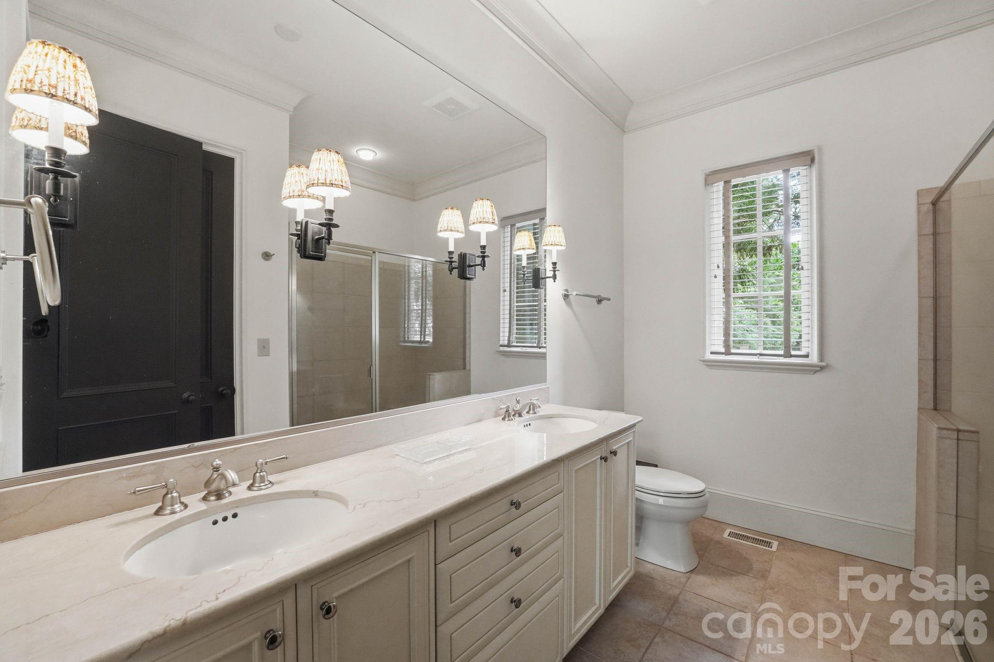2012 Harris Road Charlotte NC 28211
