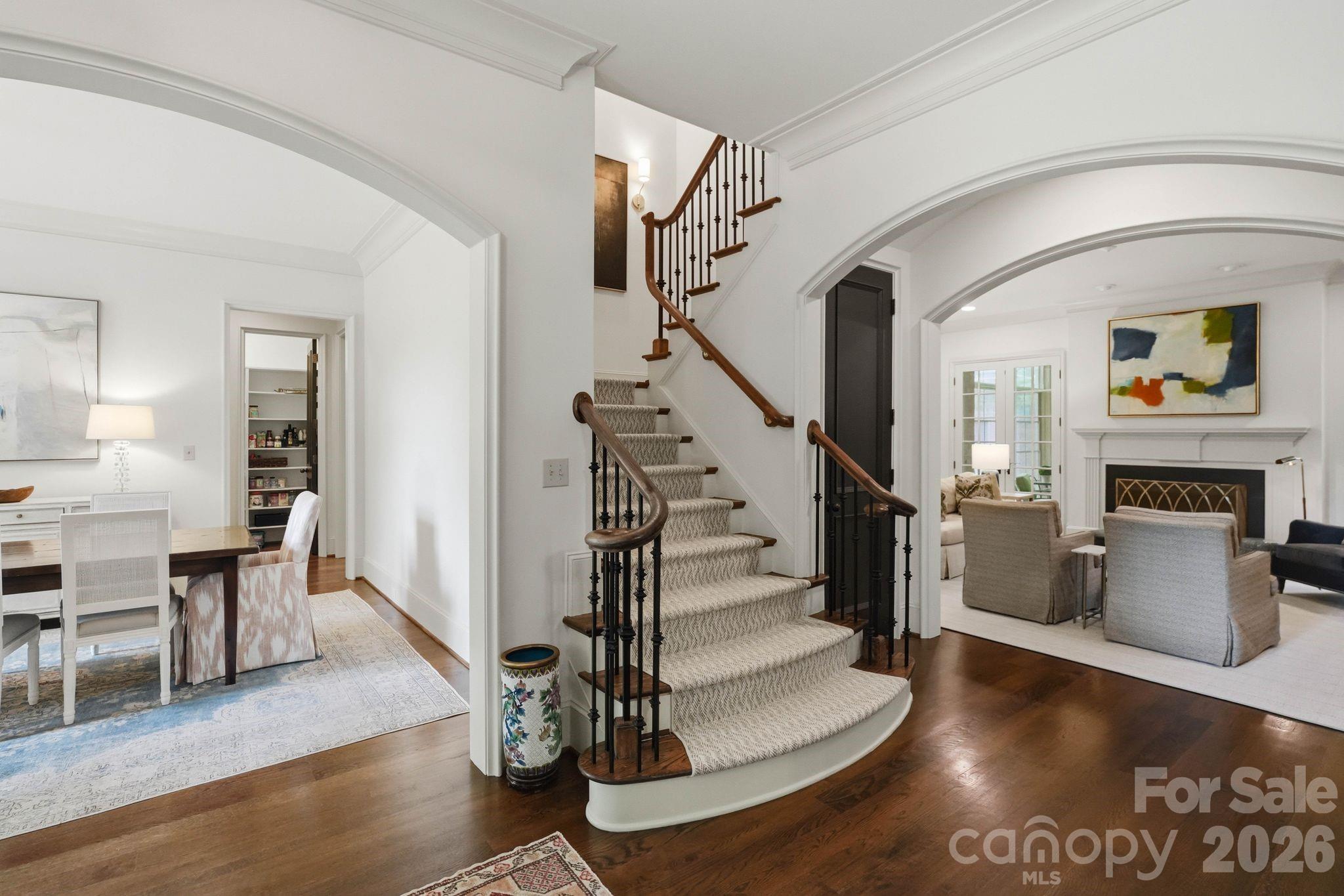 2012 Harris Road Charlotte NC 28211