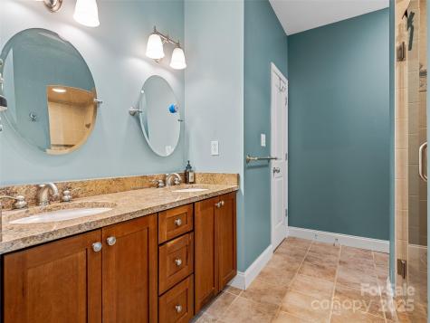 15 Ozark Spring Lane Asheville NC 28805