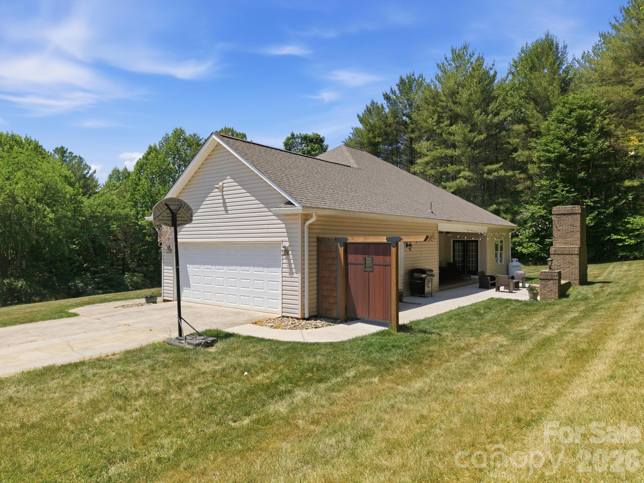 23 Moser Circle Taylorsville NC 28681
