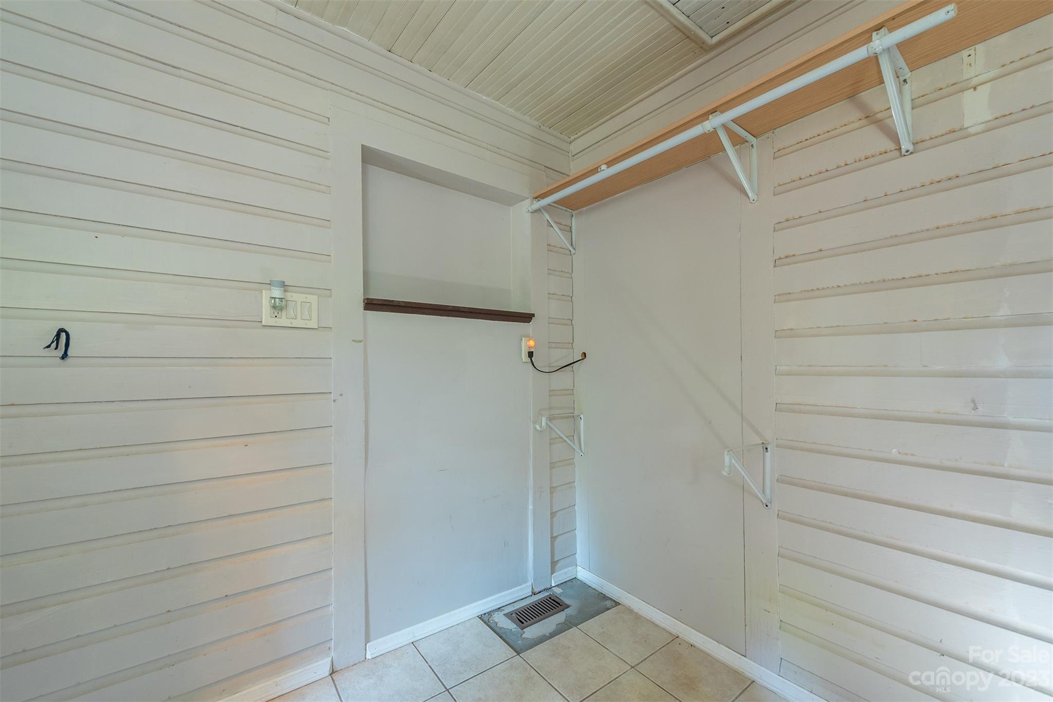 154 Spring Street Old Fort NC 28762