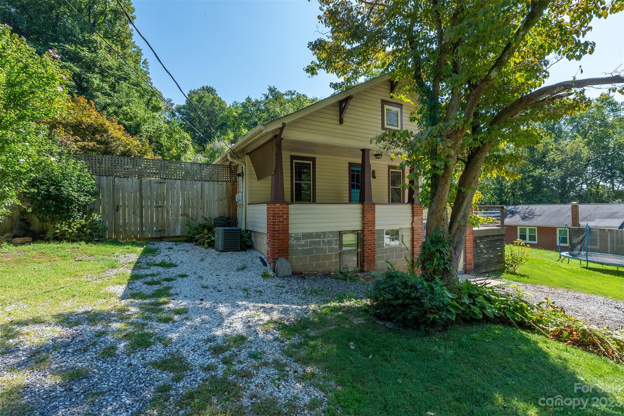 154 Spring Street Old Fort NC 28762