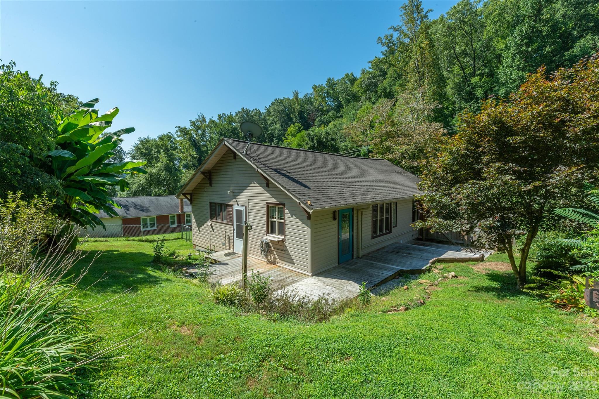 154 Spring Street Old Fort NC 28762