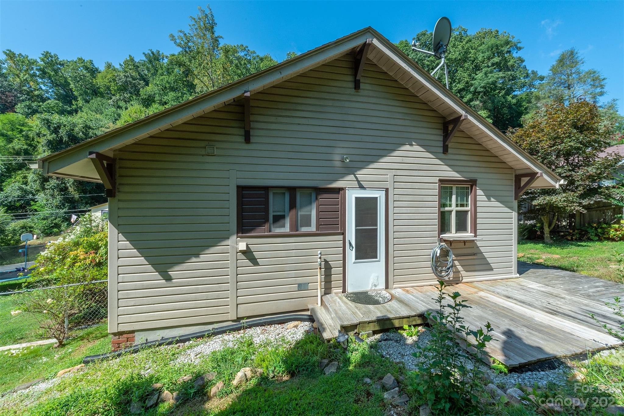 154 Spring Street Old Fort NC 28762