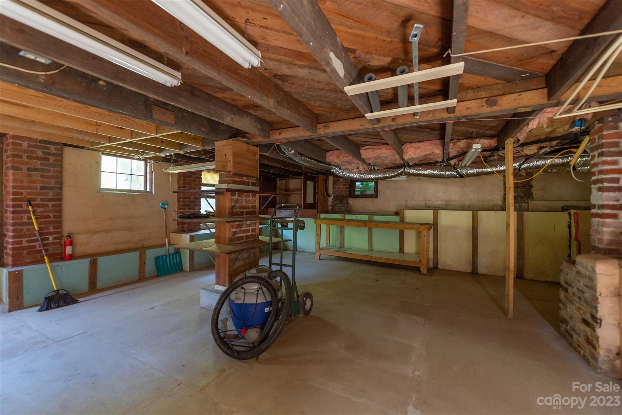 154 Spring Street Old Fort NC 28762