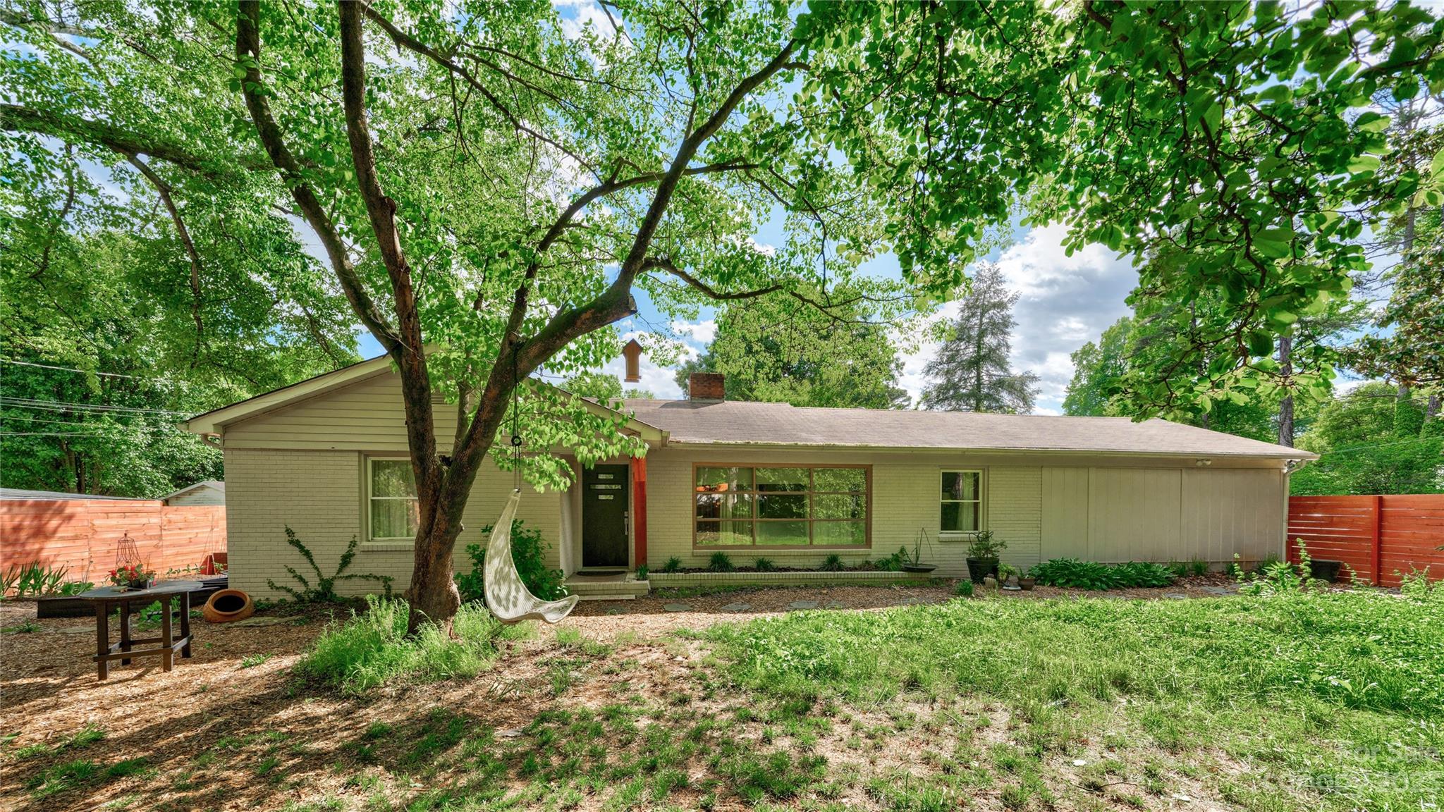 729 Yorkmont Road Charlotte NC 28217