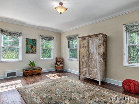 111 Cambridge Road Asheville NC 28804
