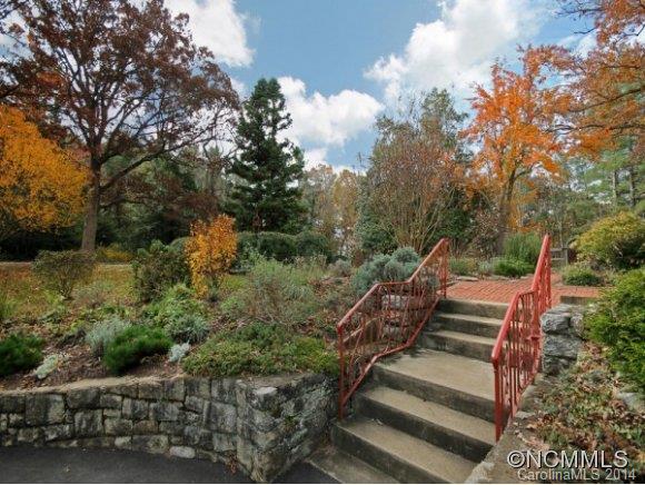 111 Cambridge Road Asheville NC 28804