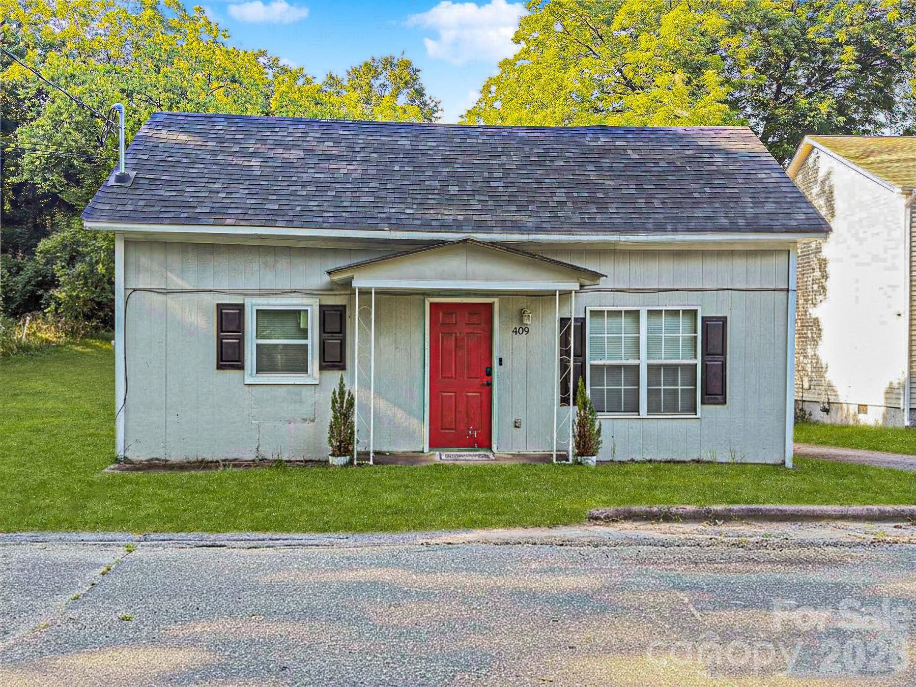 409 W Norment Avenue Gastonia NC 28052