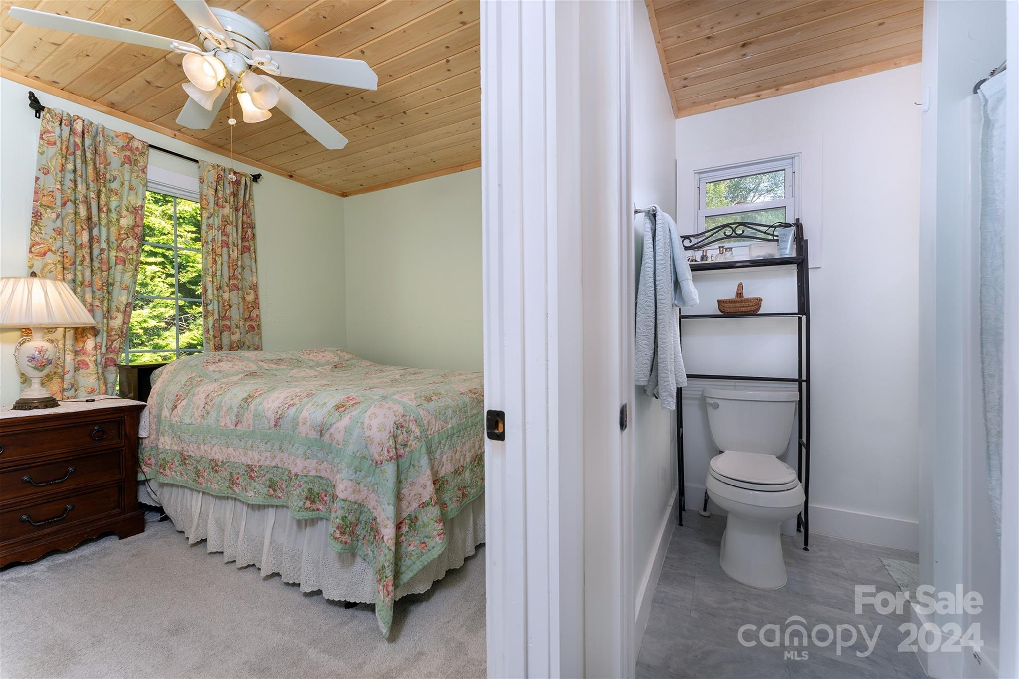 203 Woodland Drive Swannanoa NC 28778