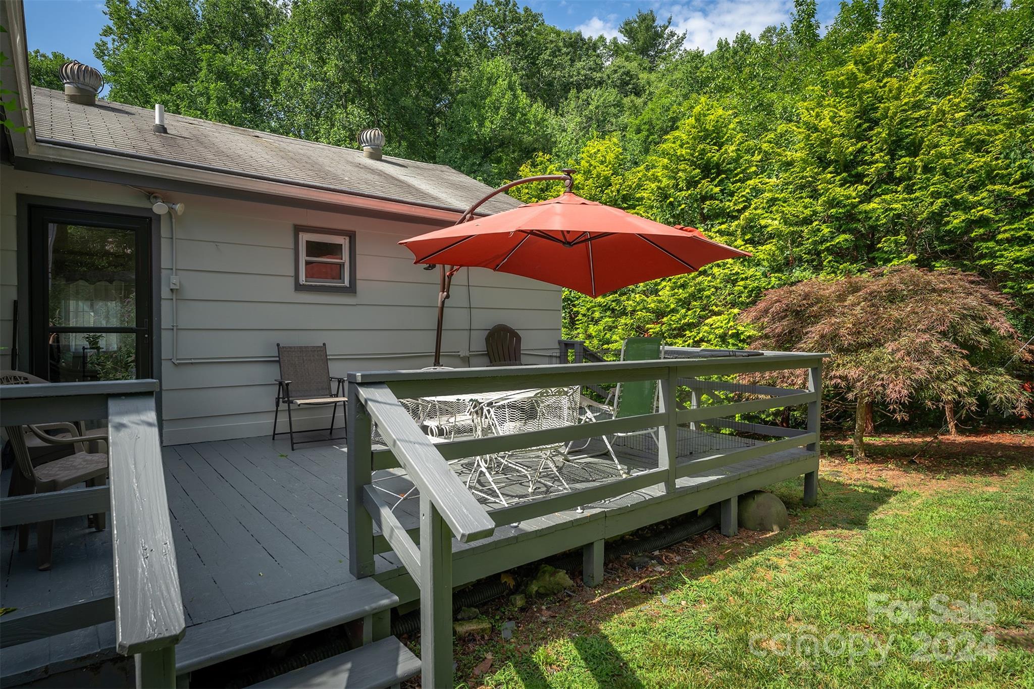 203 Woodland Drive Swannanoa NC 28778