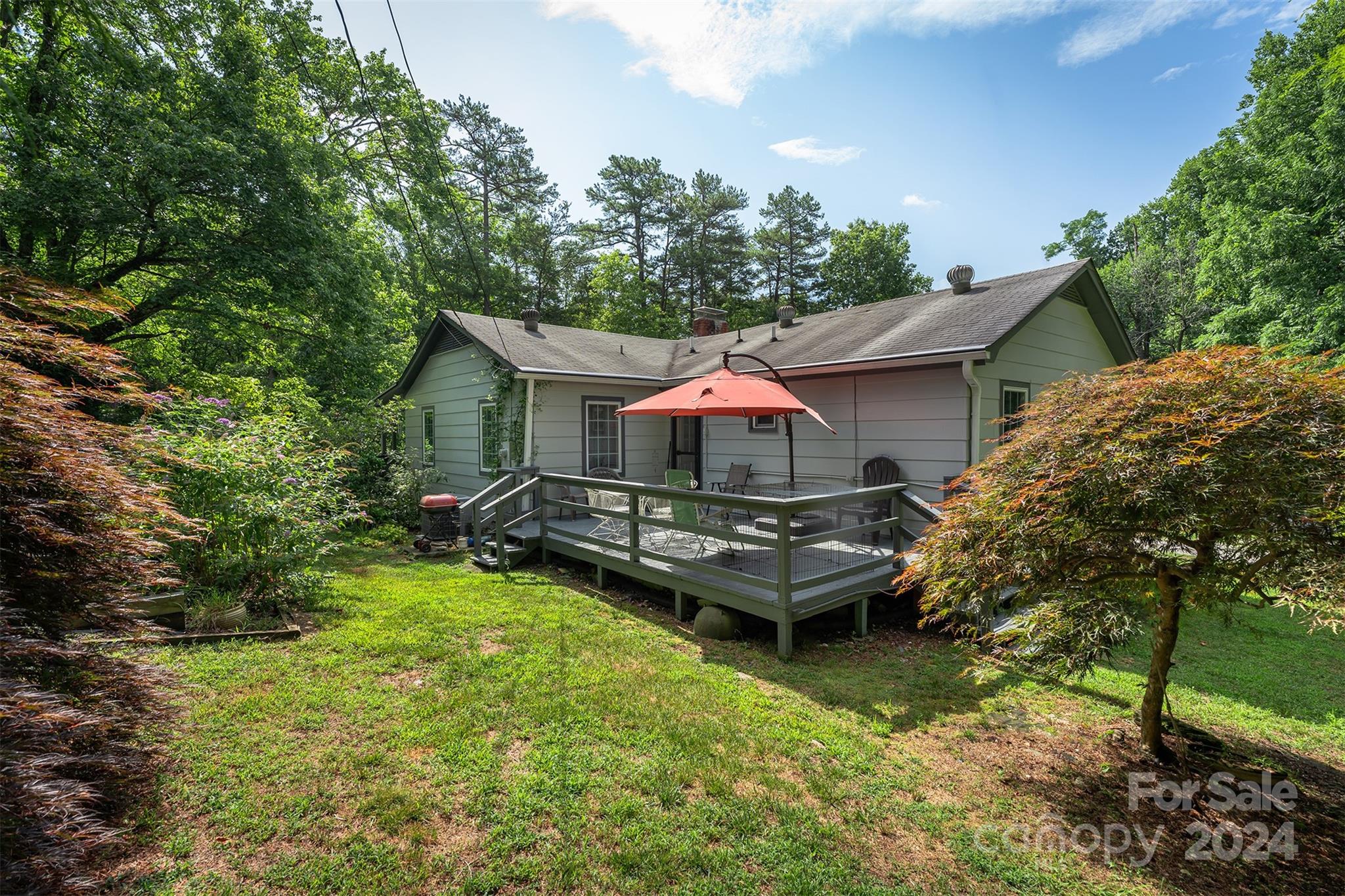 203 Woodland Drive Swannanoa NC 28778