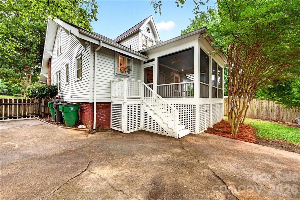 2208 E Fifth Street Charlotte NC 28204