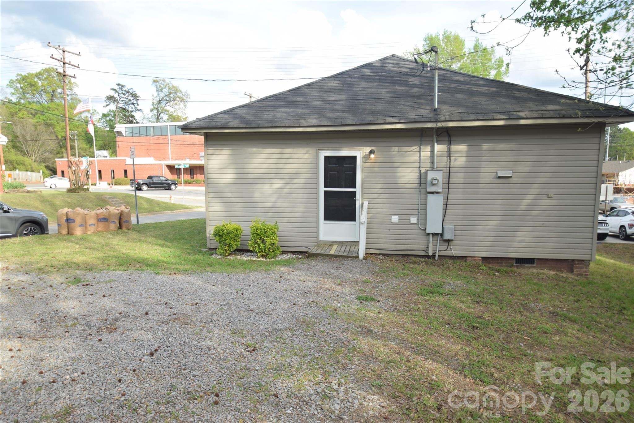 152 Academy Avenue NW Concord NC 28025