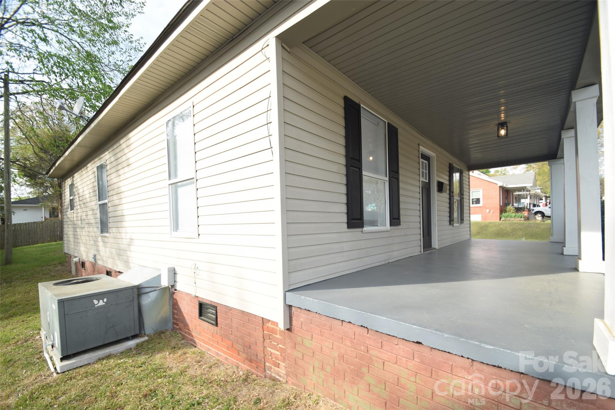 152 Academy Avenue NW Concord NC 28025