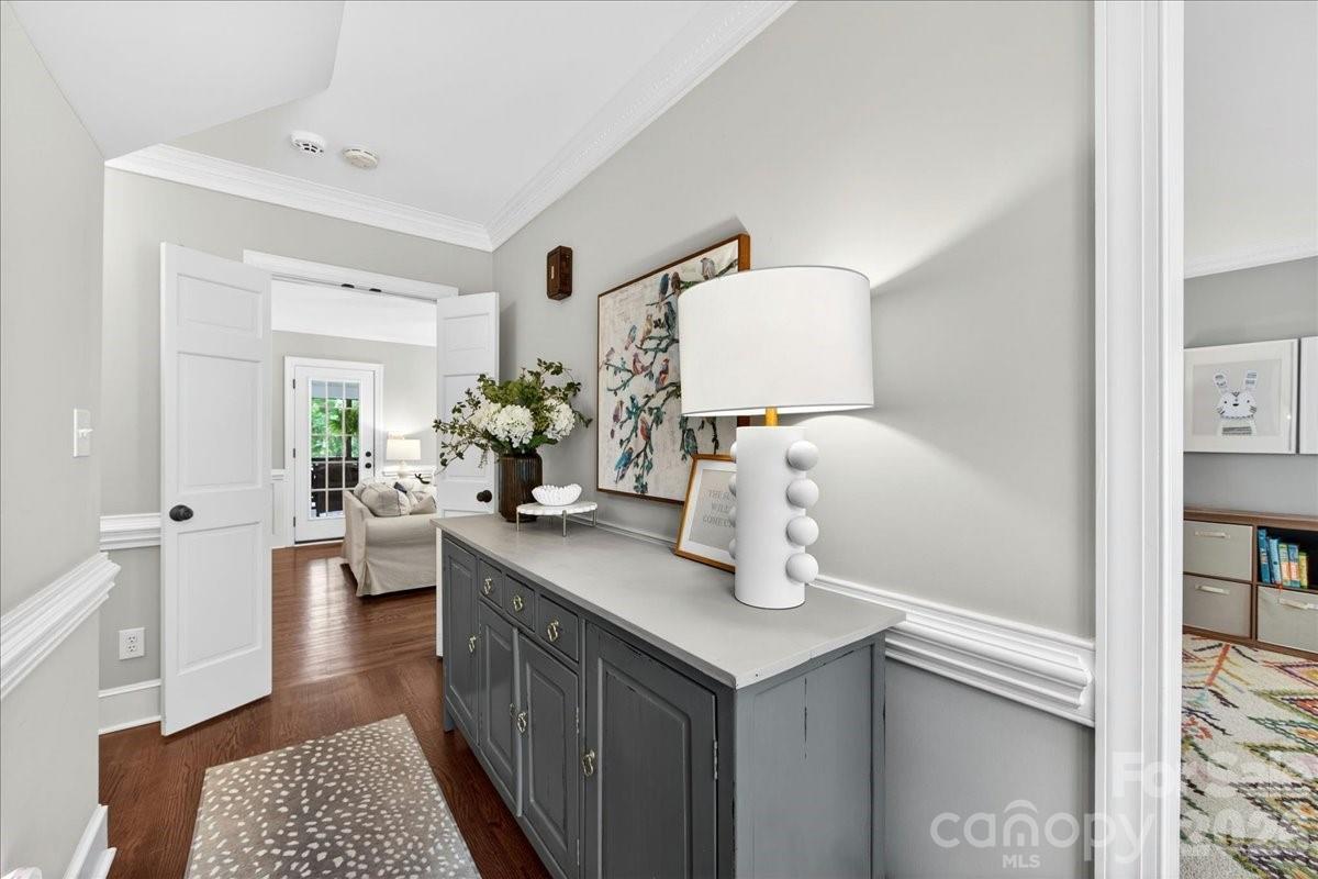 10216 Hollybrook Drive Charlotte NC 28277