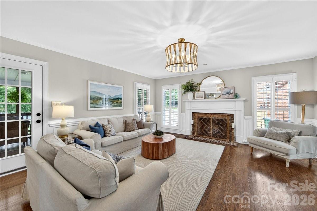 10216 Hollybrook Drive Charlotte NC 28277