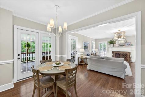 10216 Hollybrook Drive Charlotte NC 28277
