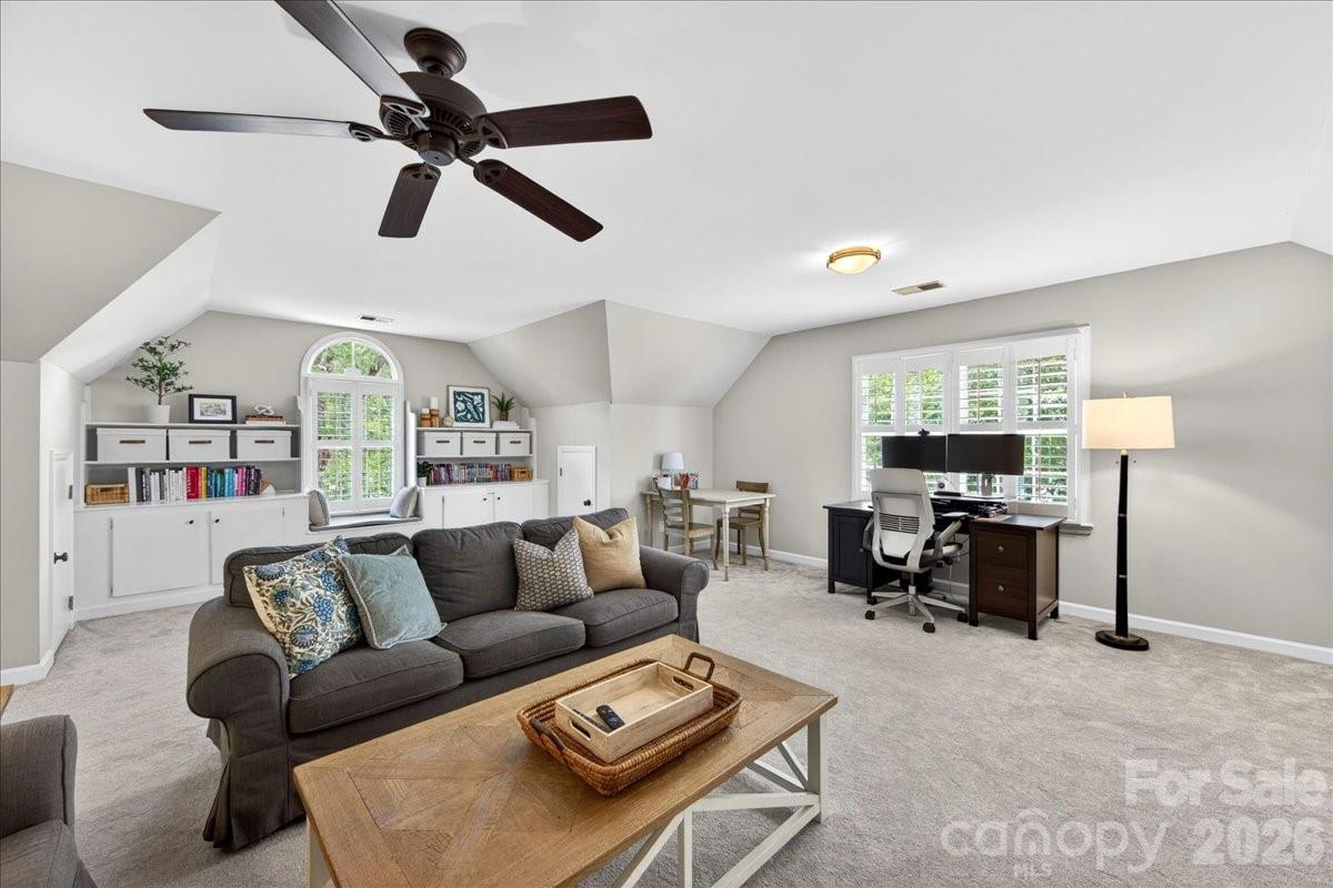 10216 Hollybrook Drive Charlotte NC 28277