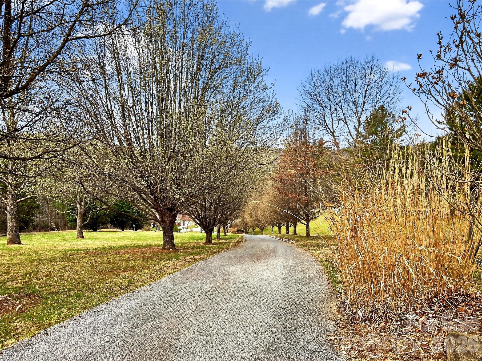 3275 Hanging Rock Road Spruce Pine NC 28777