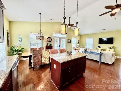 1965 24th Avenue N North Myrtle Beach SC 29582