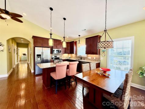 1965 24th Avenue N North Myrtle Beach SC 29582